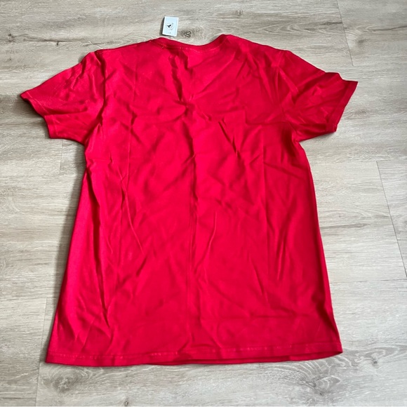 Disney Parks The Incredibles SZ Small Shirt Dad Bod Pixar Bob Parr Red NWT - Picture 6 of 7